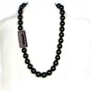 Collar de azabache, bola lisa