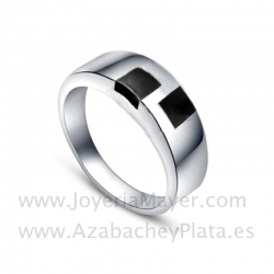 Anillo de plata y azabache