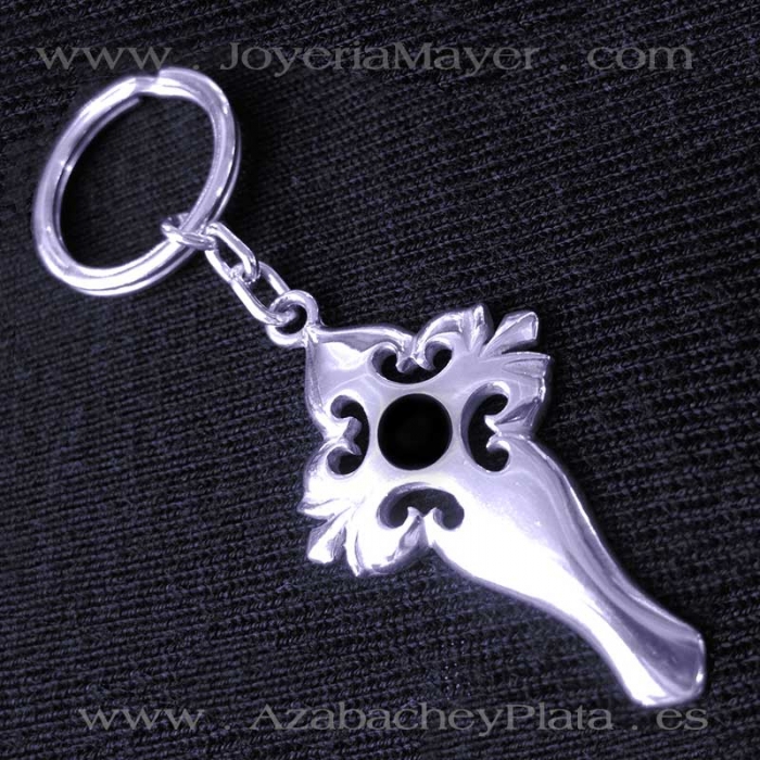 Llavero de plata y azabache cruz de Santiago