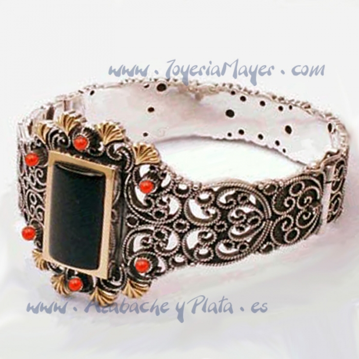 Pulsera de azabache, plata y oro
