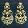 Pendientes tradicionales de plata dorados