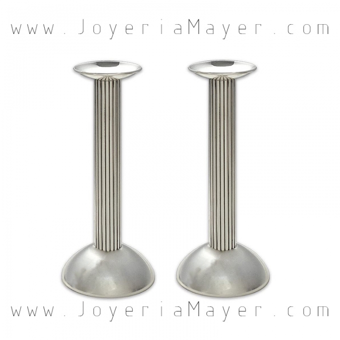 Candeleros de plata