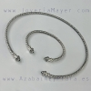 Collar torque celta de plata y azabache