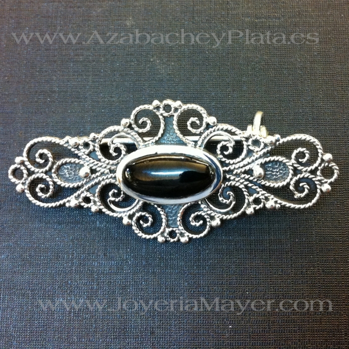 broche de filigrana de plata y azabache 