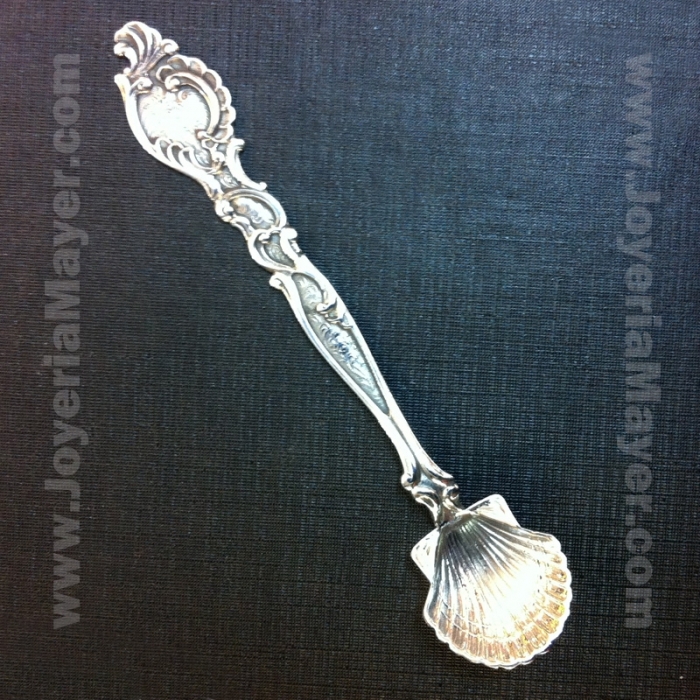 Cucharita cacillo de plata 