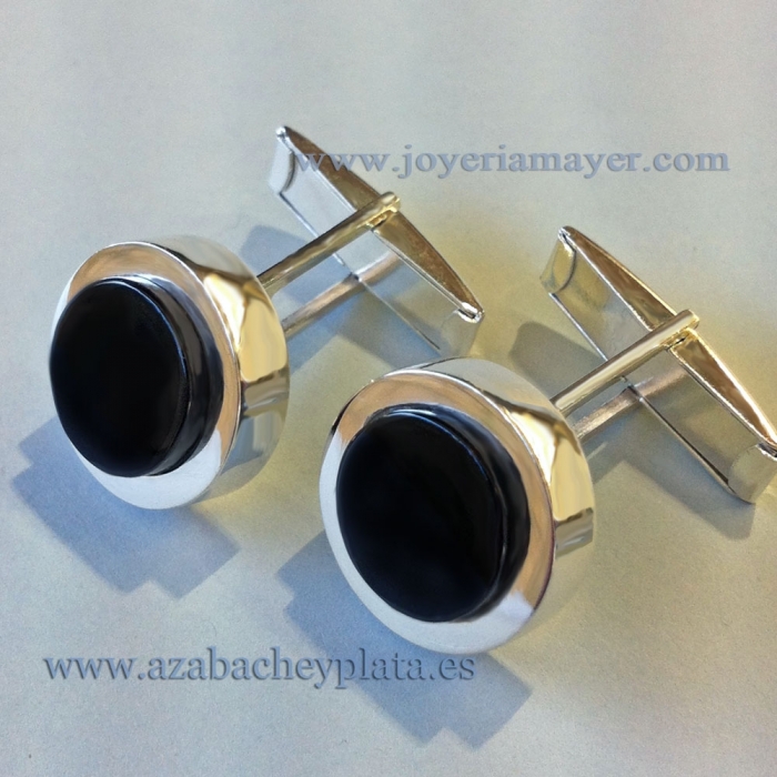 Gemelos de plata y azabache