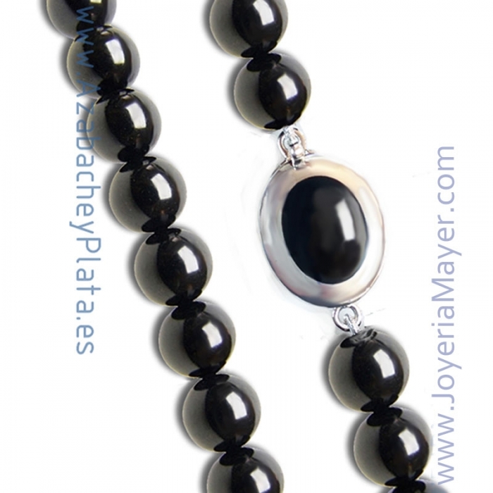 Collar de azabache y plata